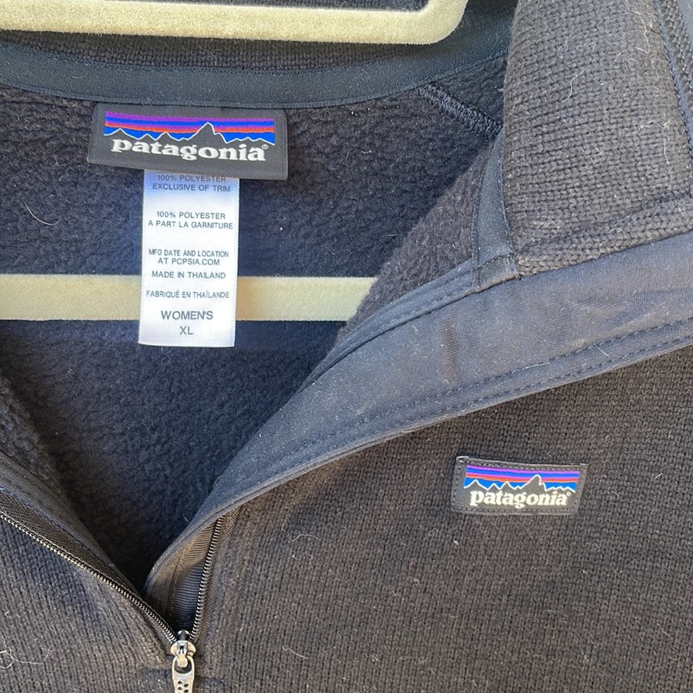 Women’s XL Black 1/4 Zip Patagonia Pullover Jacket - Picture 2 of 3